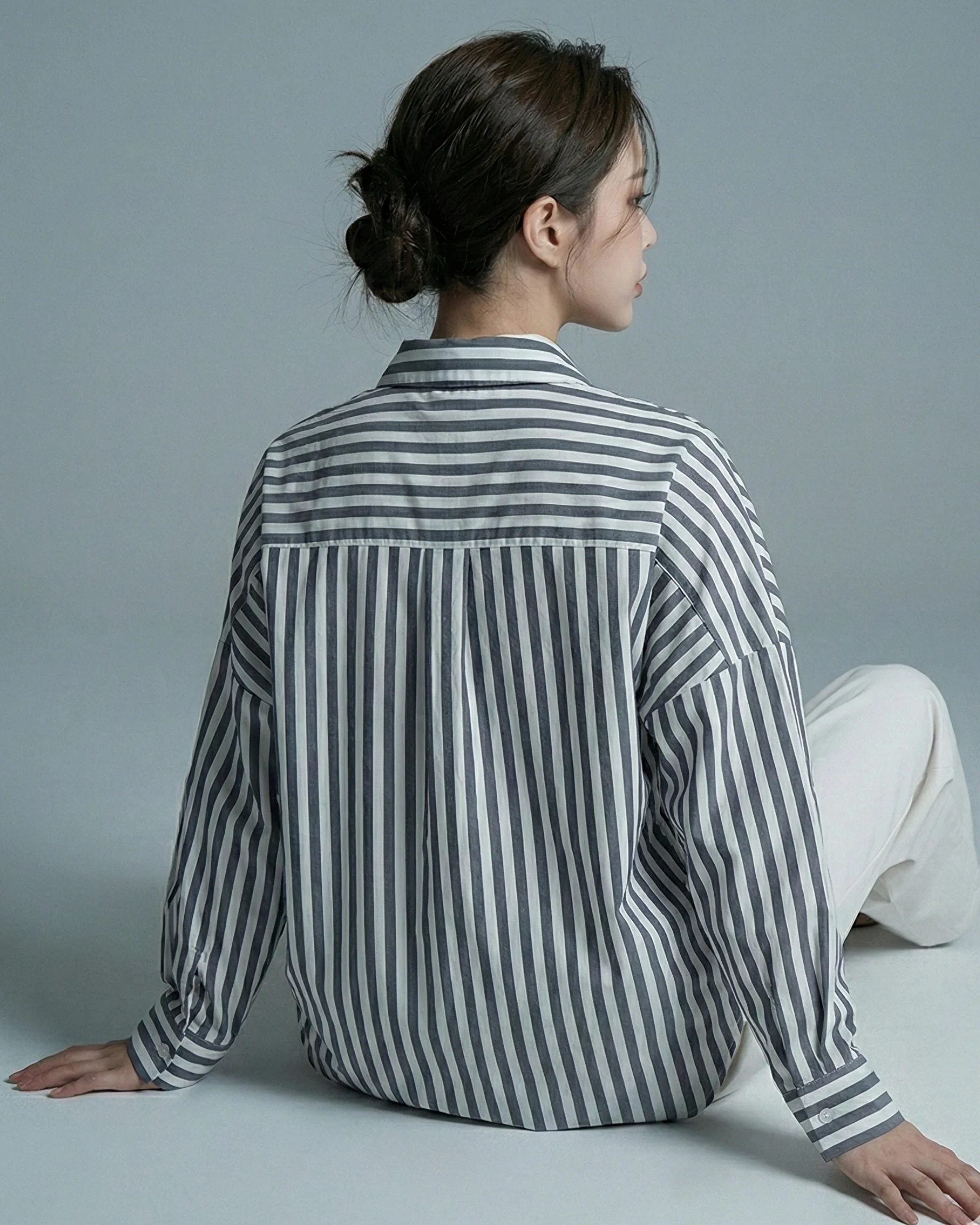 Button Up Black White Striped Oversized Shirt - Image 3