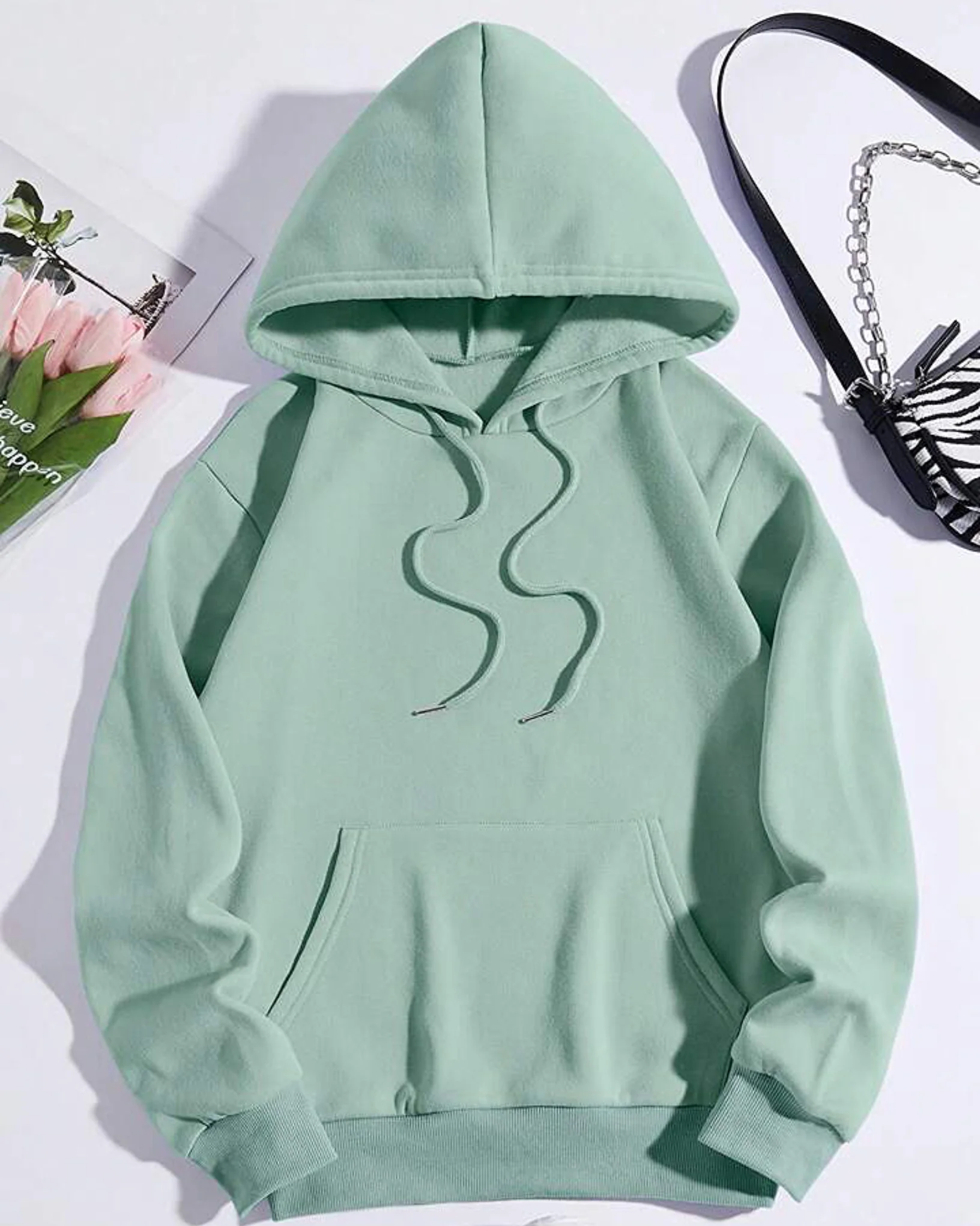 Imaginary Space Graphic Oversized Pullover Hood Pistachio - Image 2