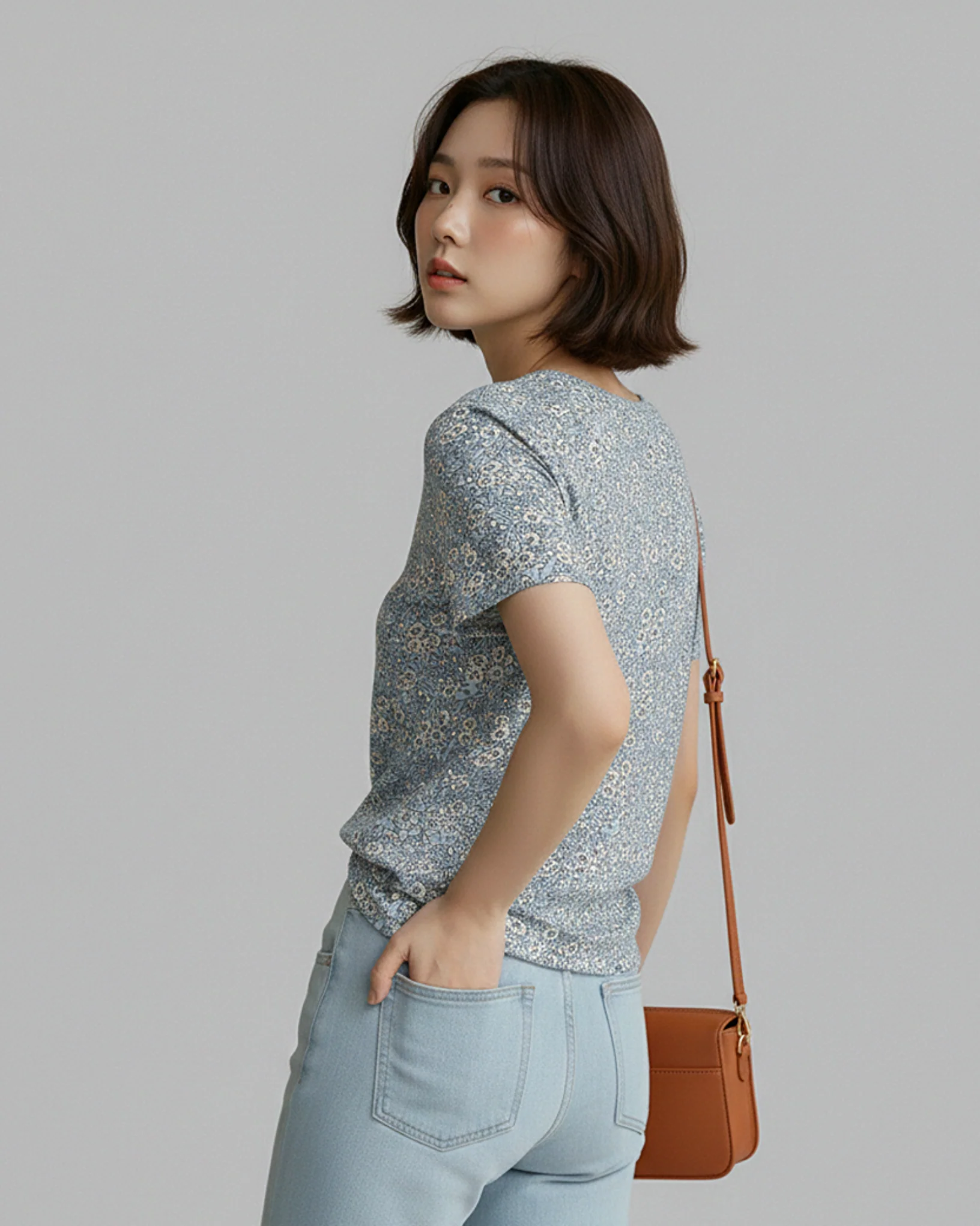 Floral Crew Neck Short Sleeve All over Graphic Tee - Image 2