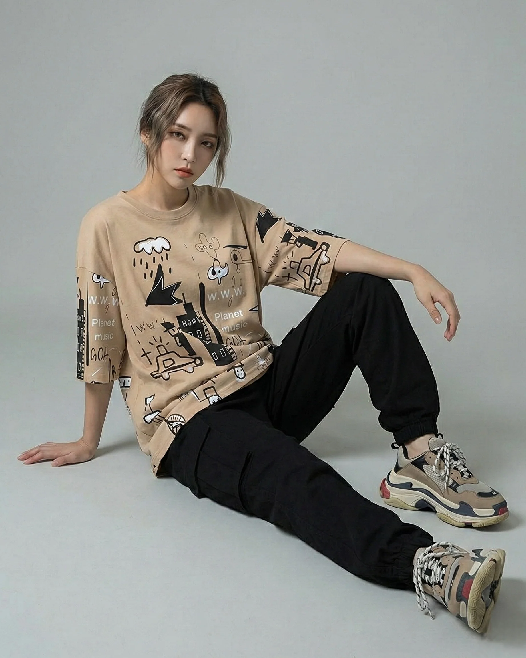 Planet Music City Graphic Drop Shoulder Oversized Tee - Image 2